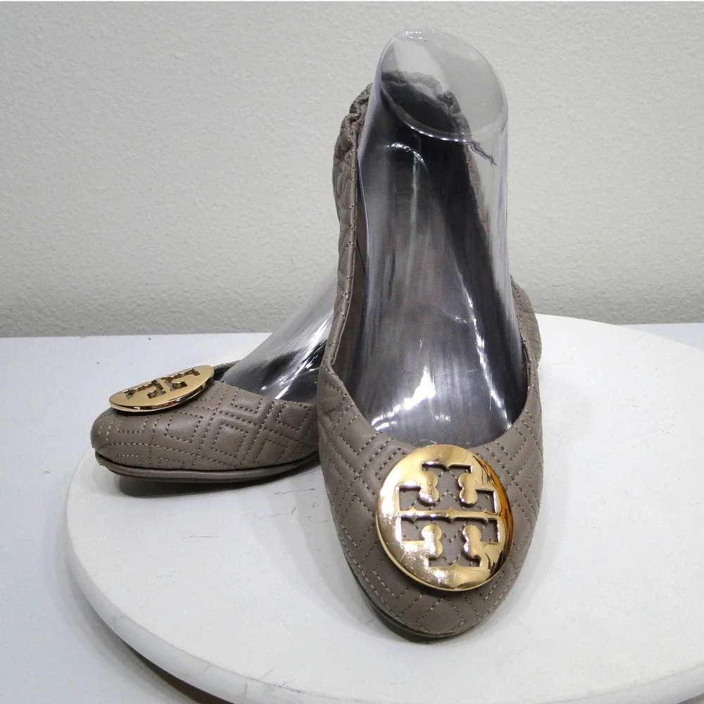 Tory Burch Minnie Travel Ballet Flats Quilted Leather Taupe Grey Gold Logo